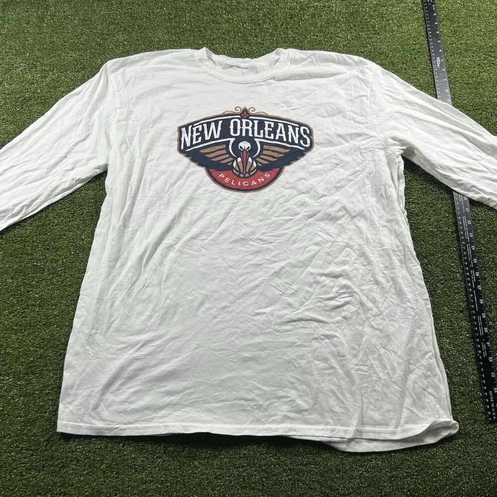 Men’s 2XL - Fanatics NBA New Orleans Pelicans Basketball L/S T-Shirt White NWOt